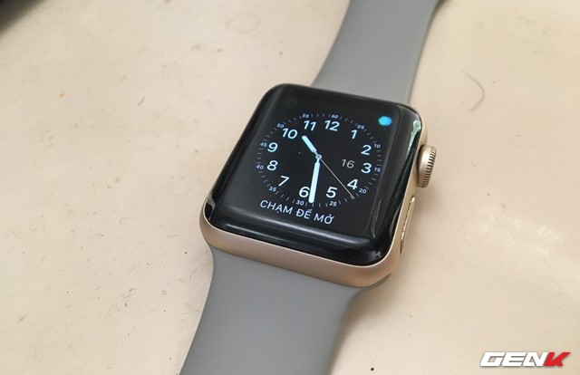 Bốn bước đơn giản để Apple Watch của bạn luôn được sạch sẽ - Ảnh 1.
